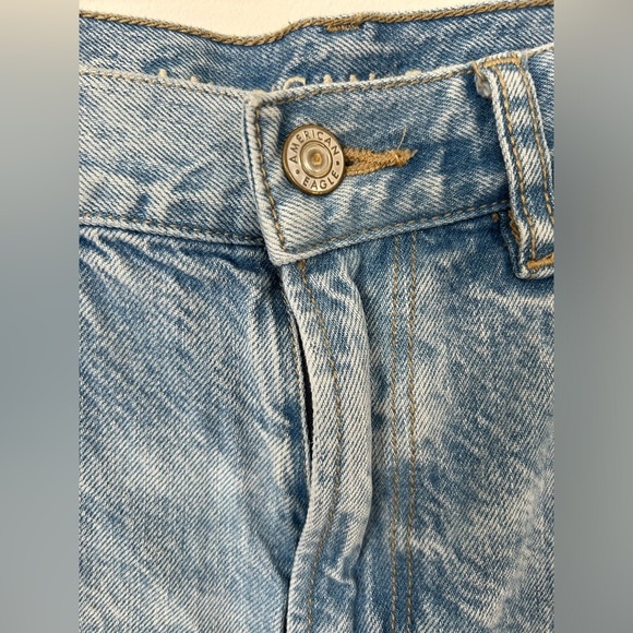 American Eagle Mom Jeans - Picture 2 of 10